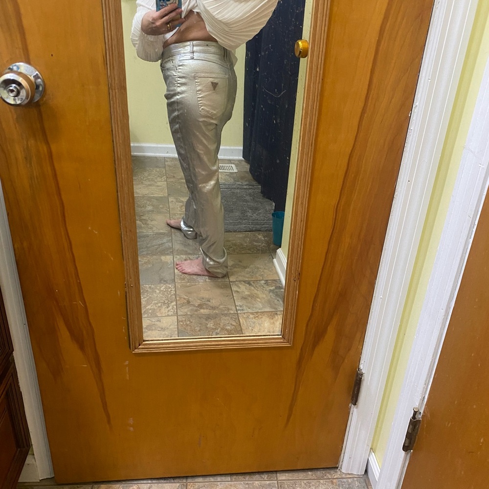 Ladies Silver Guess Jeans/Pants